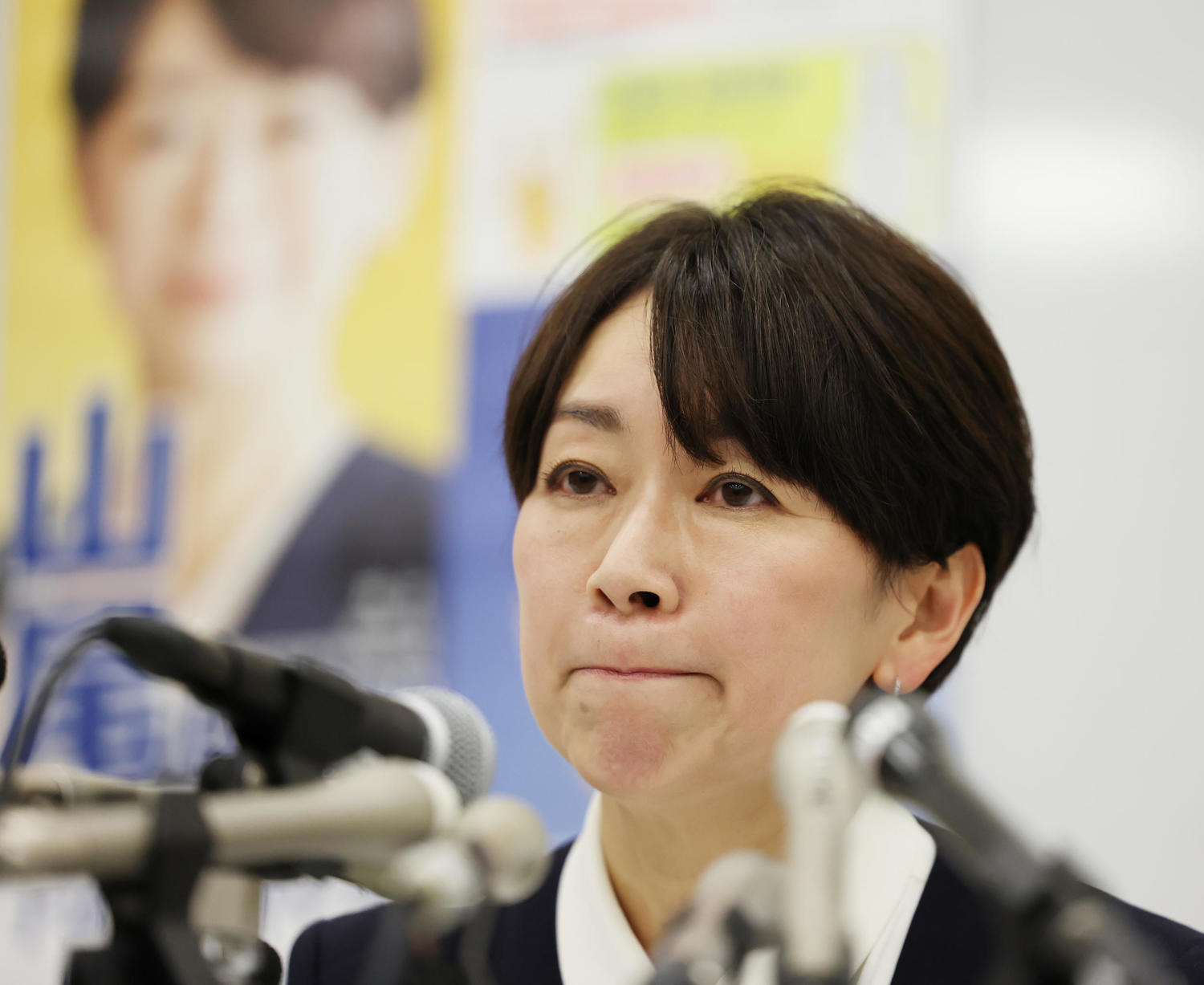 山尾志桜里氏、国民民主党からの参院選出馬会見にて発言する様子