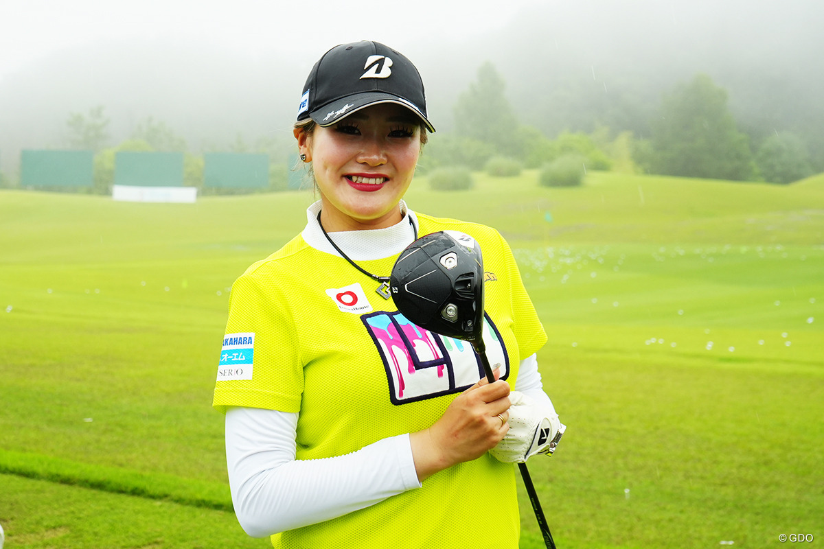女子ツアーでブリヂストンの新ドライバー「BX1」「BX2」を発見