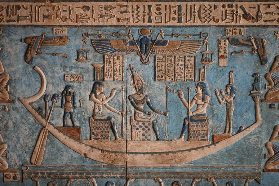 古代エジプトの「青色」が千年の眠りから目覚める！ アメリカの