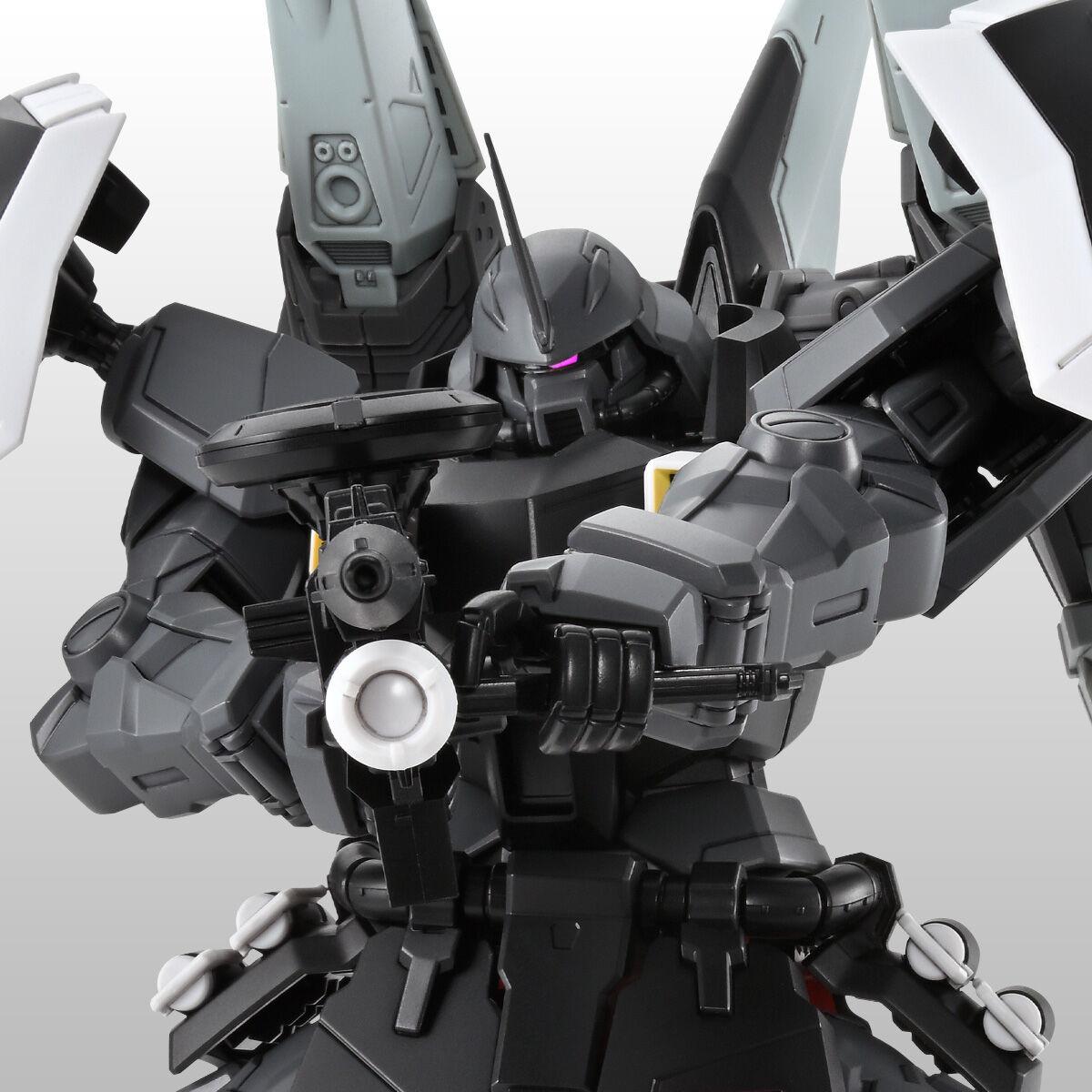 Amazon.com: 1/100 MG Blaze Zaku Phantom / Blaze Zaku Warrior