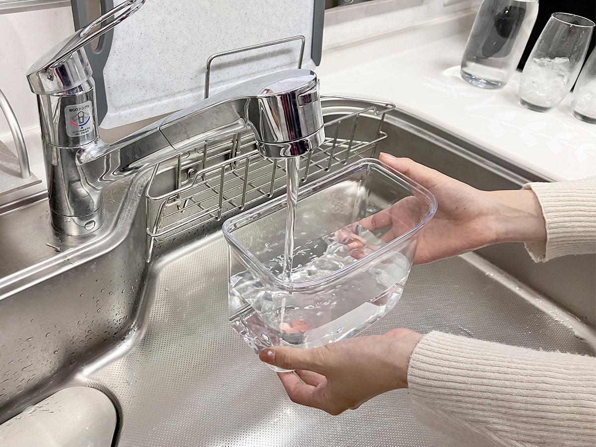 家呑みやキャンプにも大活躍！超速で氷ができる「クリアキューブ