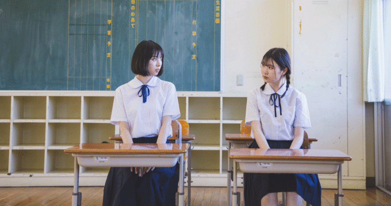 大学受験に臨む日本の若者たちを表すイメージ画像