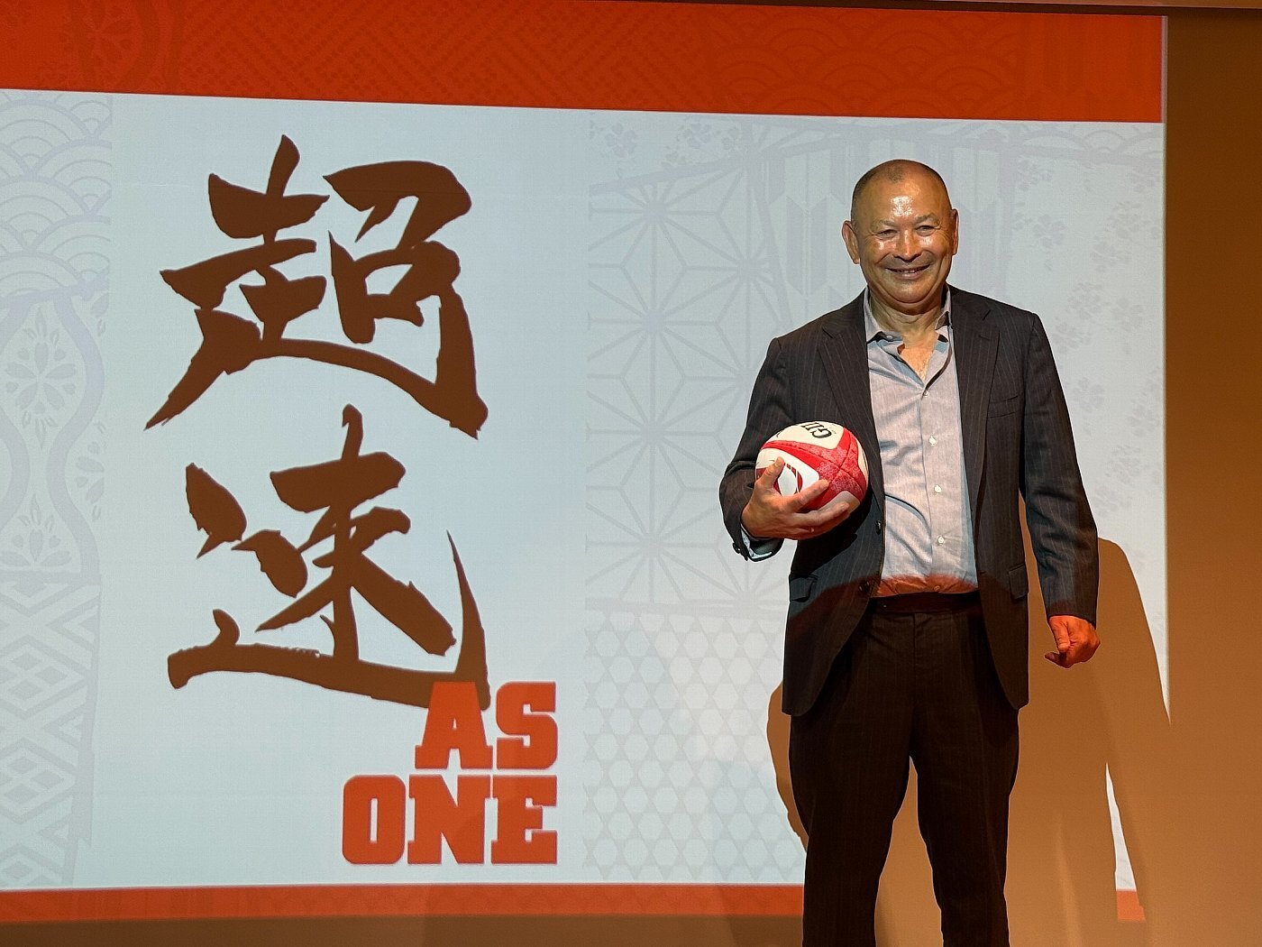 ラグビー日本代表ジャージー新デザインを発表 ～ホーム