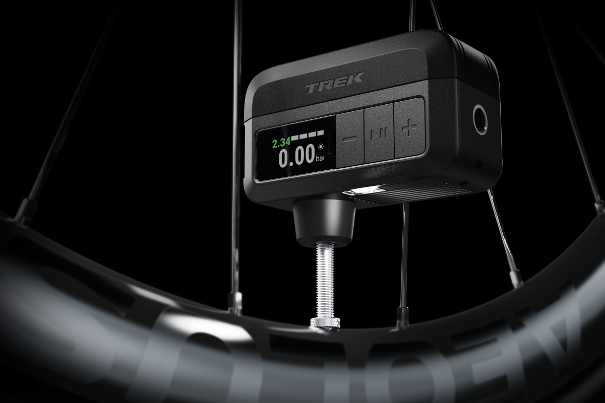 ポム　TREK(トレック) サイコン1個  空気入れ　セット 20250613-01016564-eipub-000-1-