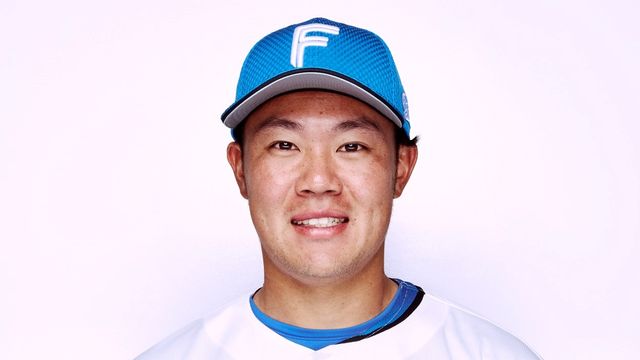 kIKI　日本ハムファイターズ 吉田賢吾選手 硬式木製 2025061400032-