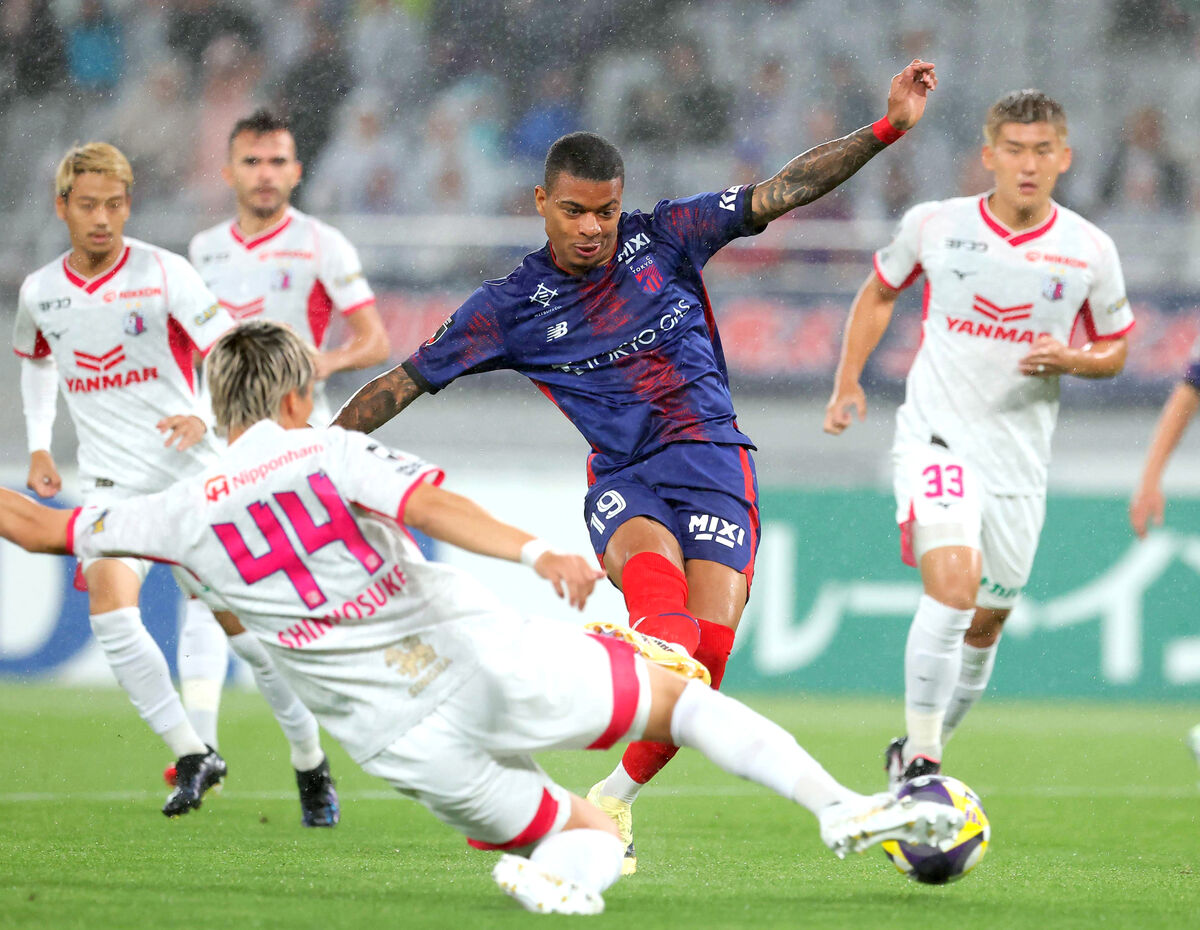 FC東京はFWマルセロヒアンが2得点でC大阪と2―2で