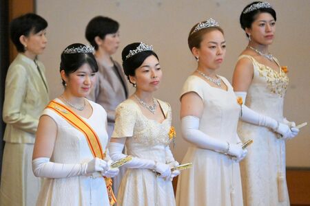 皇室の将来が議論される中、2024年新年祝賀の儀に出席された女性皇族方