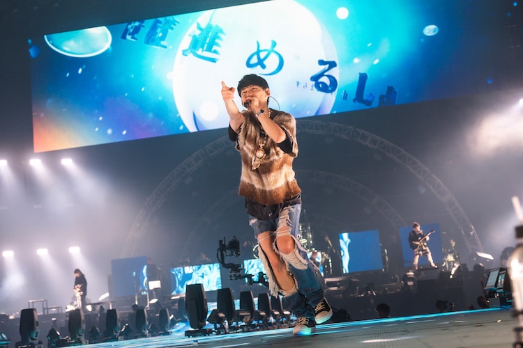 UVERworldライブ映像を3カ月連続オンエア、ライブハウスから東京