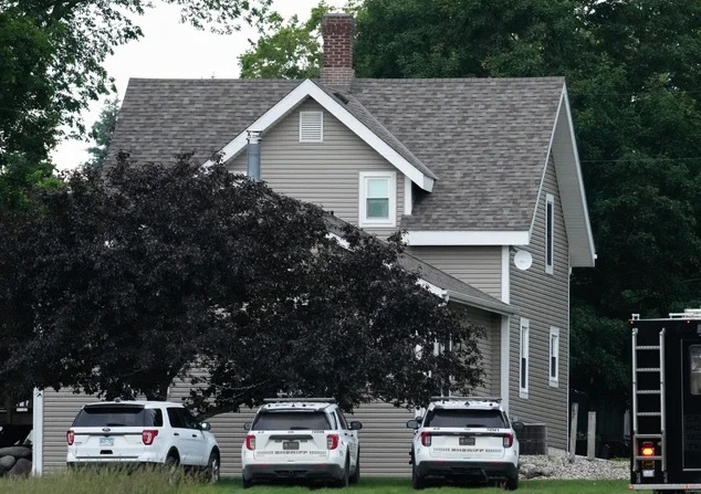 米ミネソタ州議員射殺事件、容疑者を逮捕。警察官を装って未明に自宅を襲撃後、逃走していた