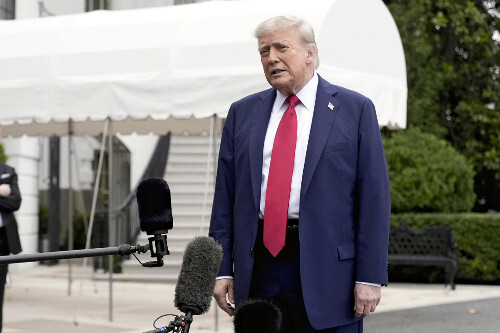 トランプ氏、ＳＮＳでイスラエルとイランに停戦合意呼びかけ…「ディールするべきだ」