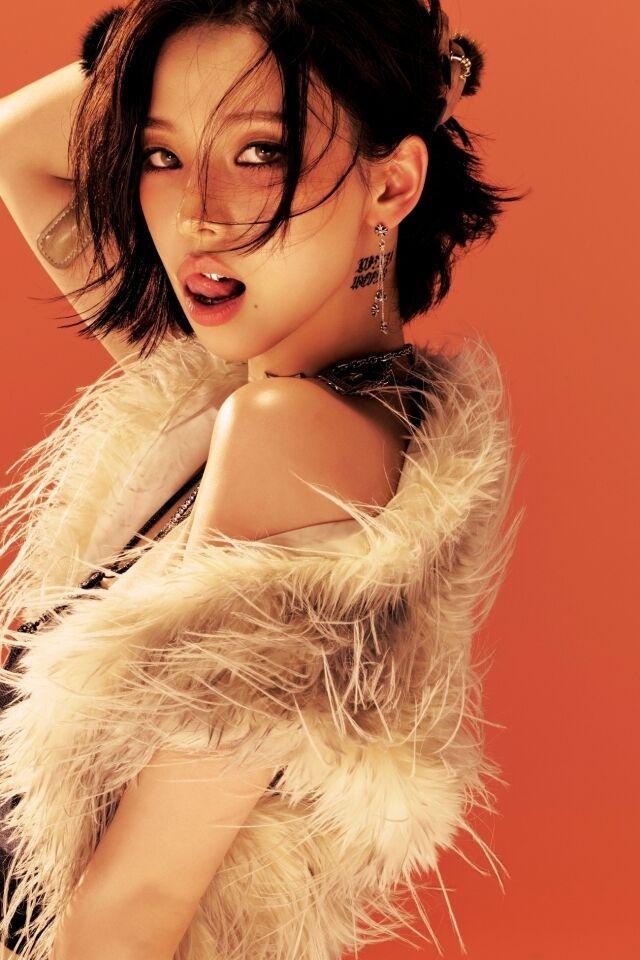 aespaのKARINAとGISELLE、ニューシングル「Dirty Work
