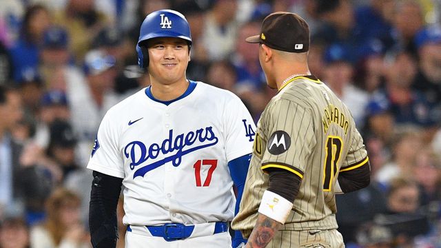[情報] 大谷4局下直接問Machado有沒有揮棒