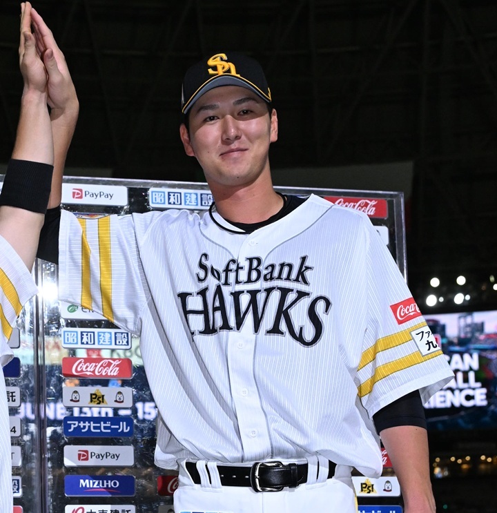 【海外限定】 20250618-00000001-baseballo- 応援グッズ