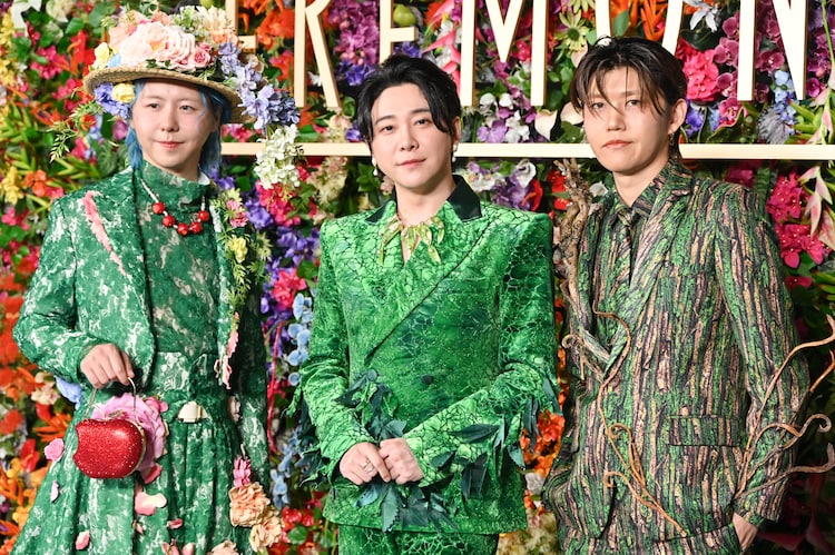 Mrs. GREEN APPLE ミセス ららぽーと 吹田】平日の朝から大行列！エキスポシティでミセスとのコラボ