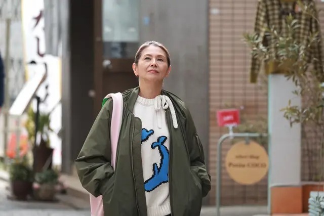 小泉今日子「続・続・最後から二番目の恋 衣装」第1話