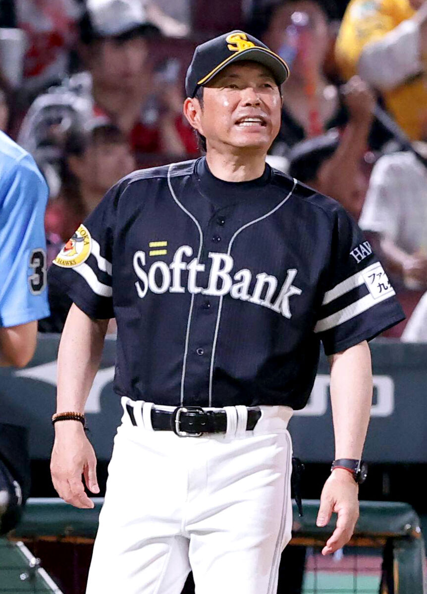ソフトバンク】4点差から逆転負けの小久保裕紀監督「本当は5回