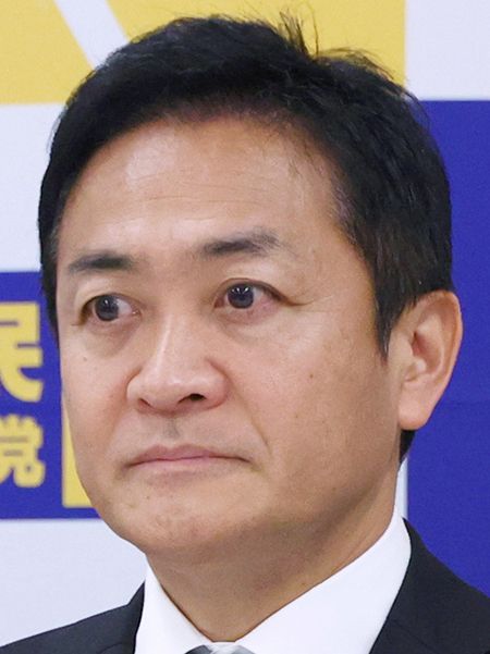 国民民主党の玉木雄一郎代表、深刻な党内問題に直面する様子