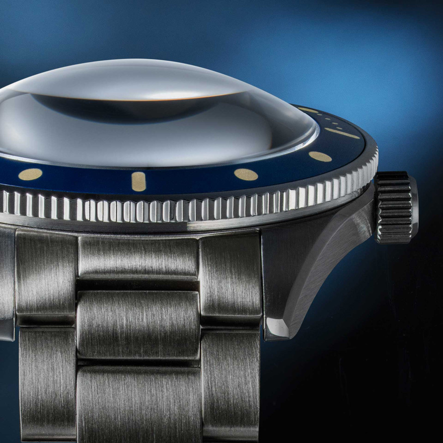 深海潜水艇モチーフの3色展開【バブルレンズ42mmに小径化】300m