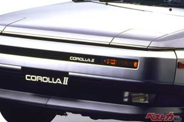 3代目 トヨタ カローラII リトラクタブルヘッドライト仕様