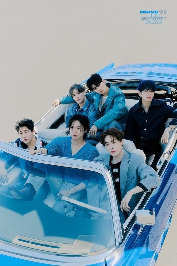 ASTRO、初のメディア展示会を韓国で開催…ホログラムになった
