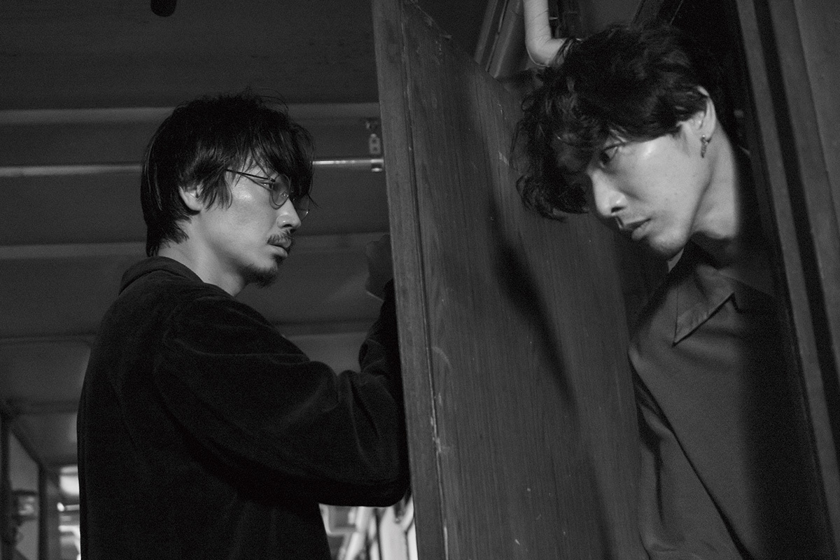 サブスクで観るならこの1本！】綾野剛、R18作品に挑む。2人の男