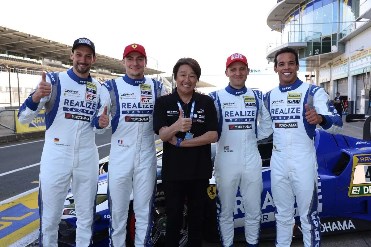 KONDO RACING TEAM 近藤真彦 ジップパーカーXL ニュル24h KONDO RACING TEAM 近藤真彦 ジップパーカーXL ニュル24h - メルカリ