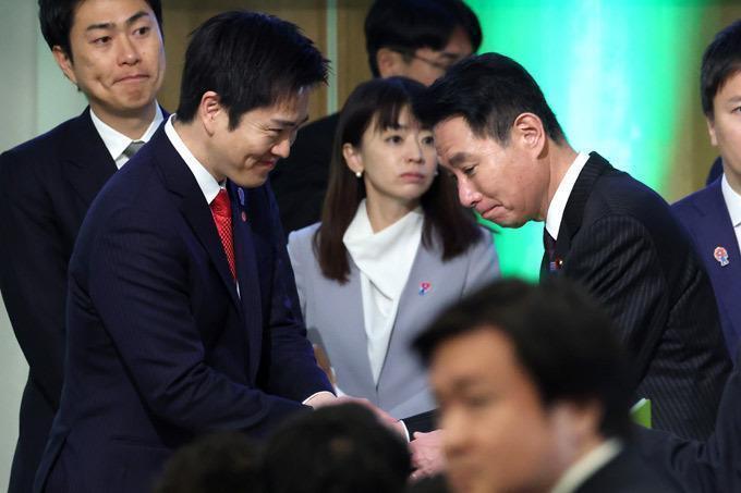日本維新の会 吉村洋文 代表 前原誠司 共同代表 定期党大会