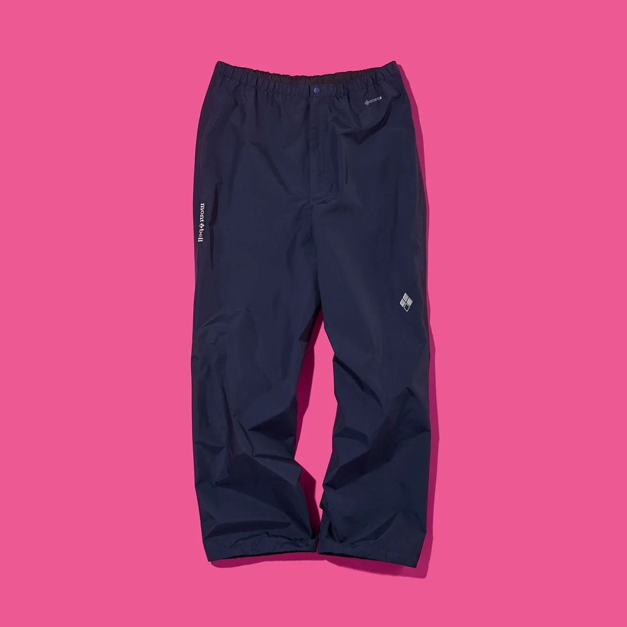 モンベルのGORE-TEX】梅雨対策に大人が買うべき「ゴアテックス