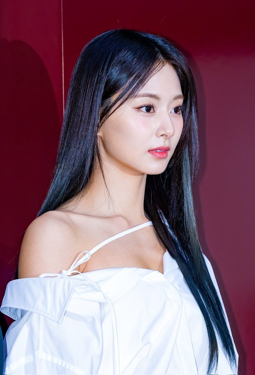 TWICE OFFICIAL SITE