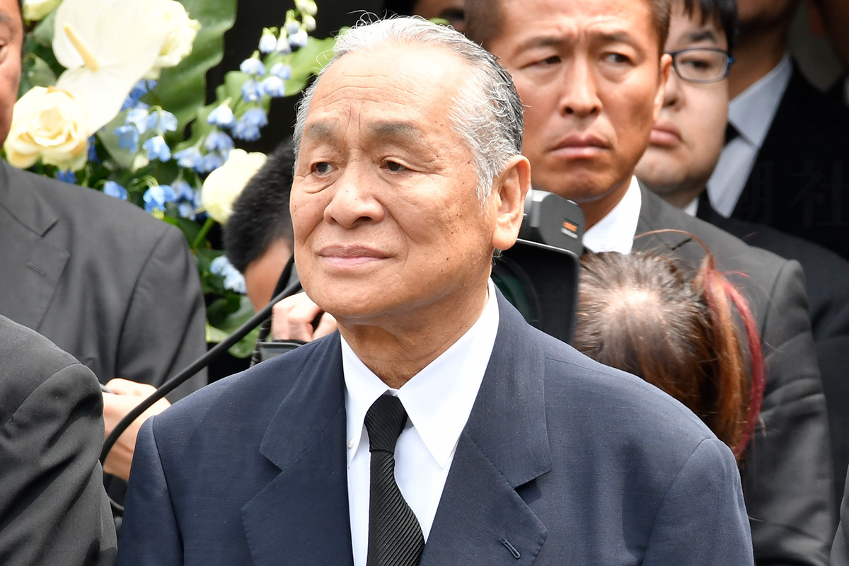 芸能界のドン」退任でバーニングのドロドロ跡目争いが… 2代目
