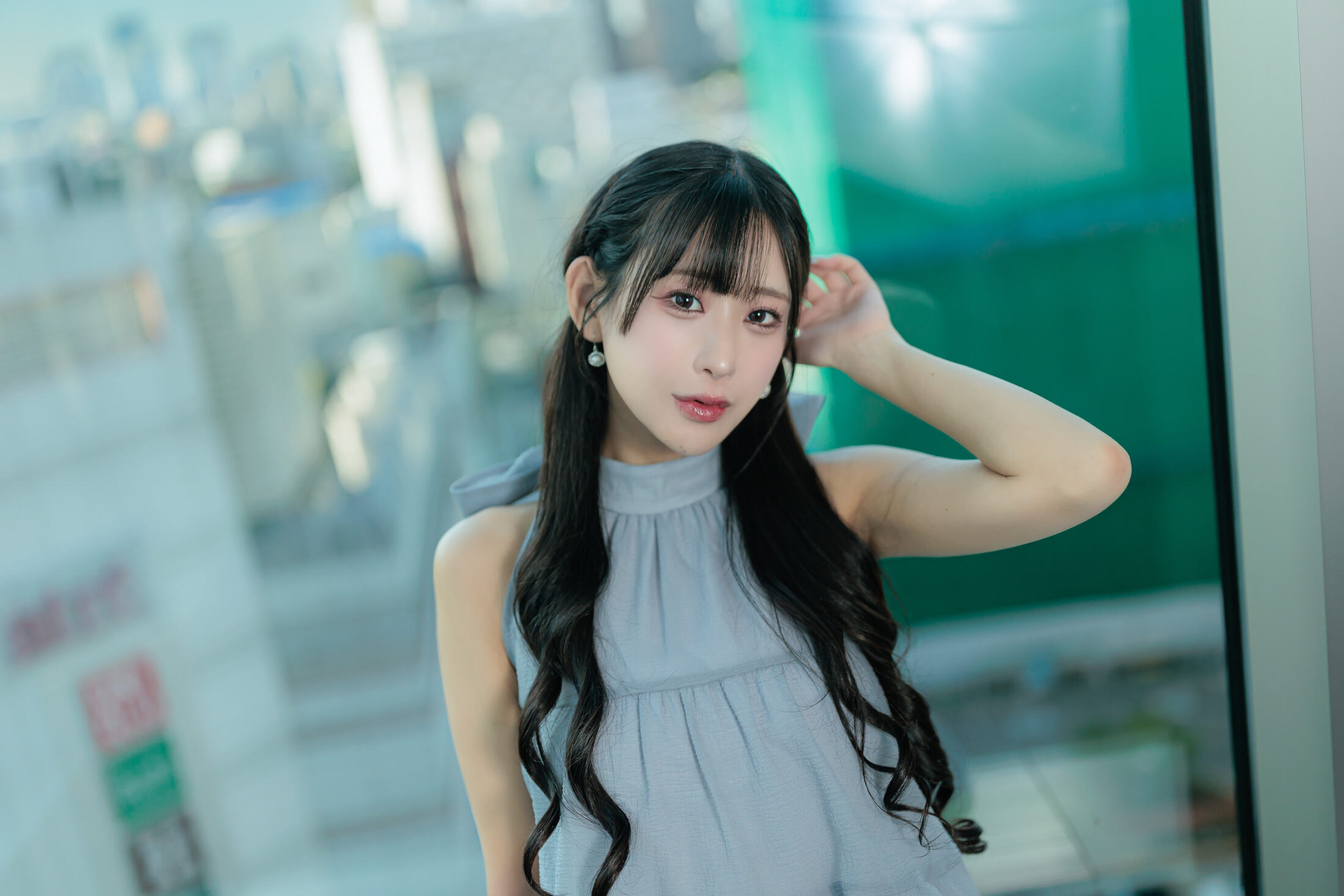 グラビア、コスプレイヤーとして活躍する花宮いのりさんの撮り下ろし写真