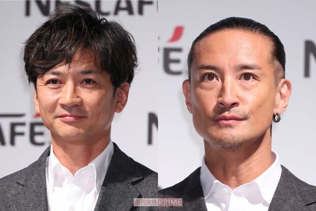 TOKIOの国分太一氏（左）と松岡昌宏氏。国分氏の活動休止発表後、松岡氏は舞台会場で深々と一礼
