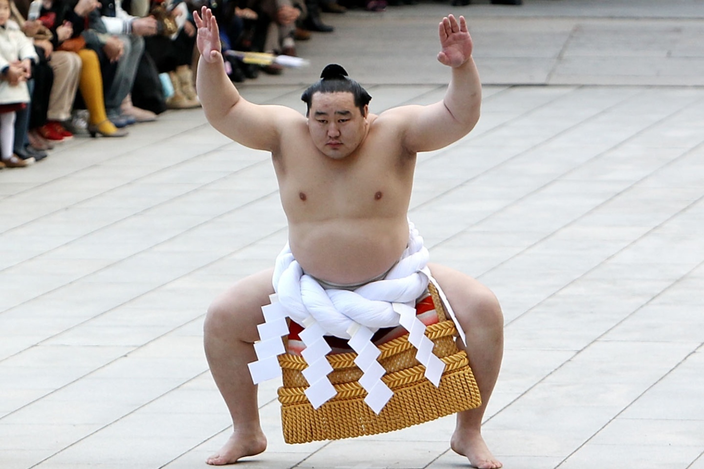 朝青龍、白鵬　切り抜き新聞 朝青龍、白鵬 切り抜き新聞 - メルカリ