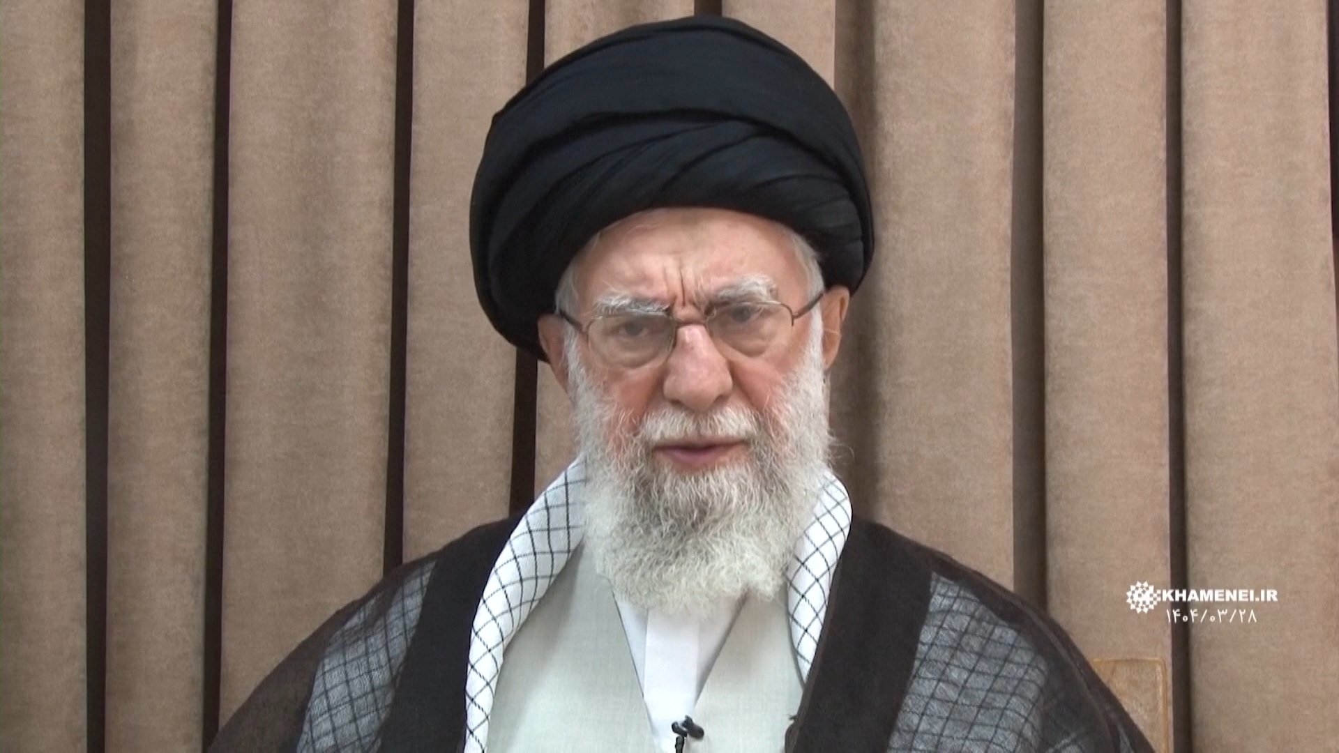 米国とイランの対立、核施設問題を象徴する画像