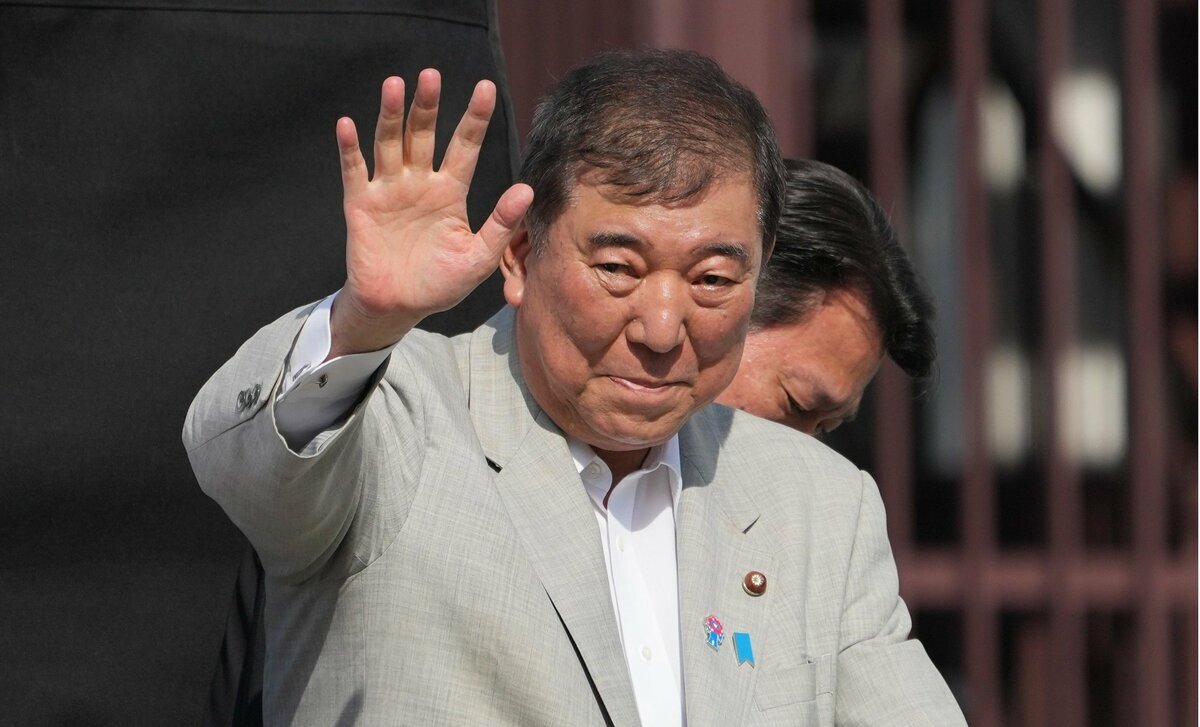 都議選で応援演説を行う石破首相の姿