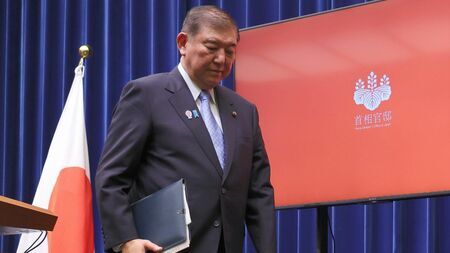 通常国会閉会後の記者会見に臨む石破茂首相 都議選結果とその後の政治情勢