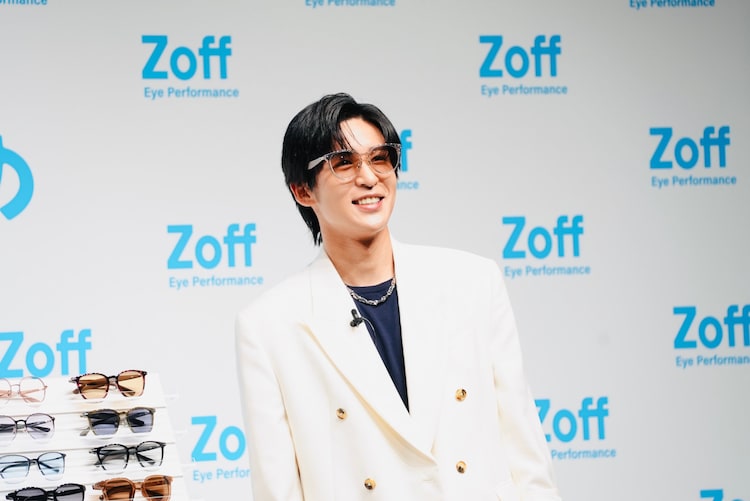 新品 Zoff サンカットグラス 目黒蓮 目黒蓮がZoffグローバルアンバサダー就任、サンカットグラスで