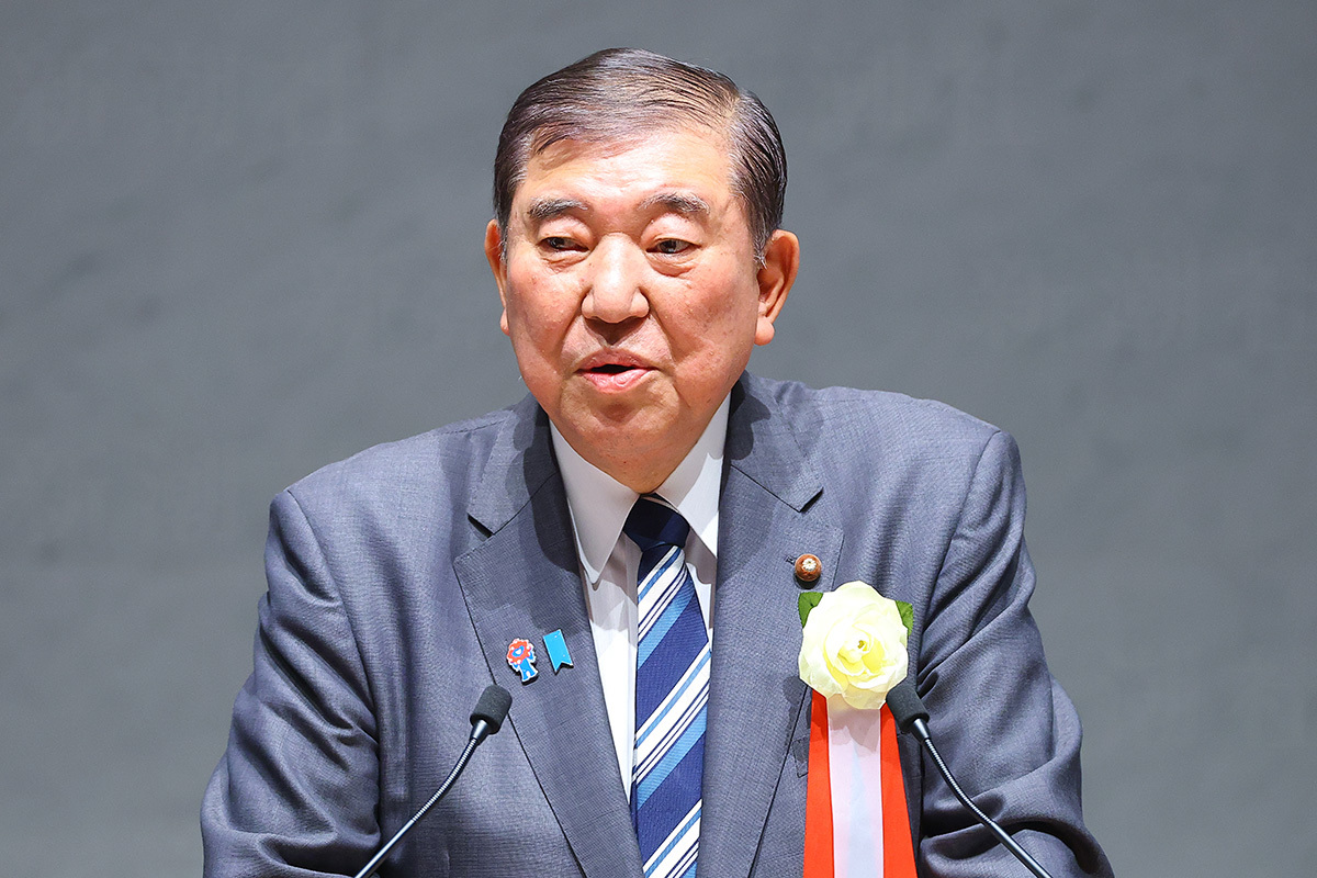 石破茂首相、参院選公約の現金給付案を巡り注目の的