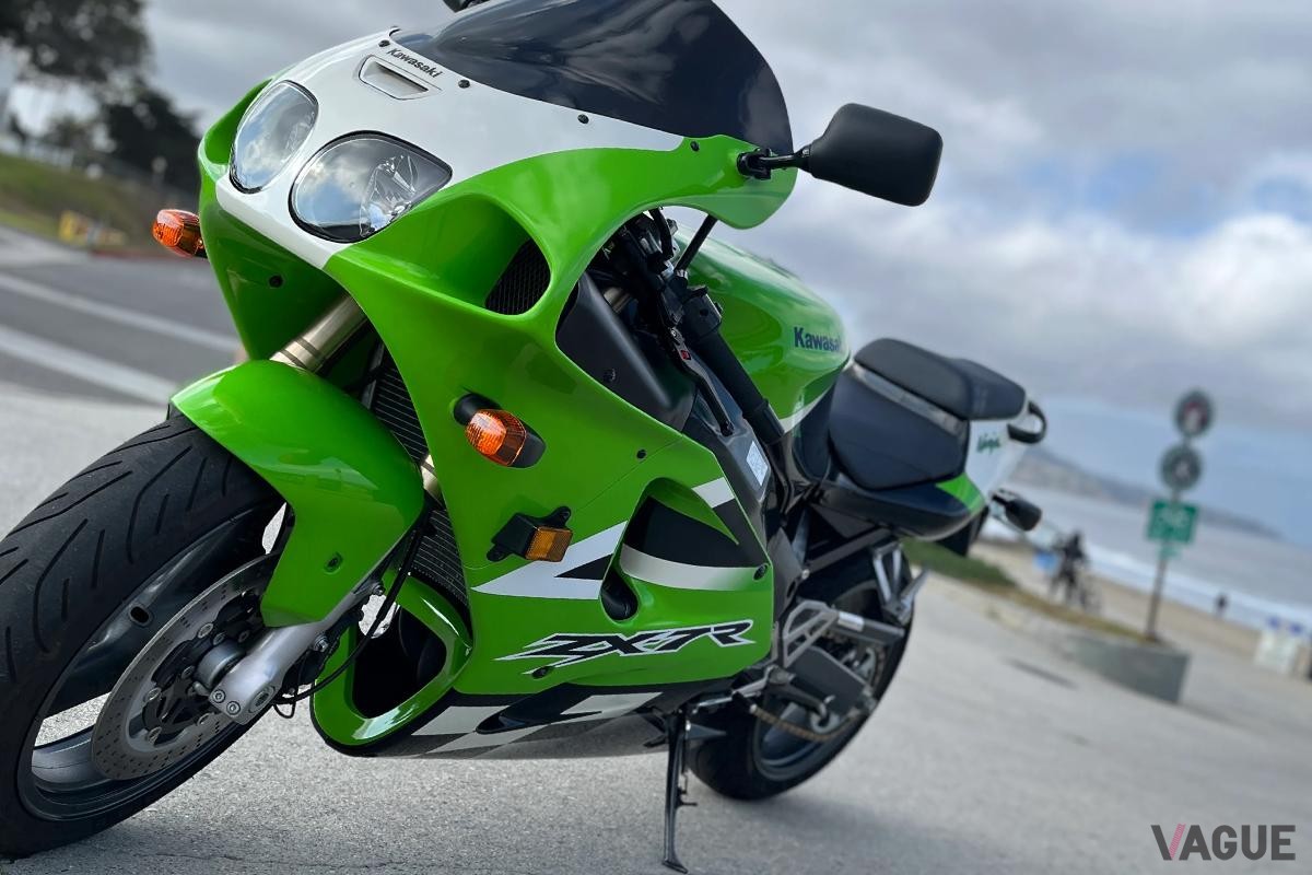 スーパーバイク参戦のために生まれたナナハン 23年前のカワサキ
