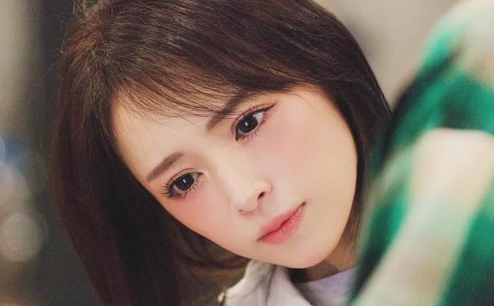 歌手の浜崎あゆみさんが、息子さんの体育祭参加についてインスタグラムに投稿した際の写真