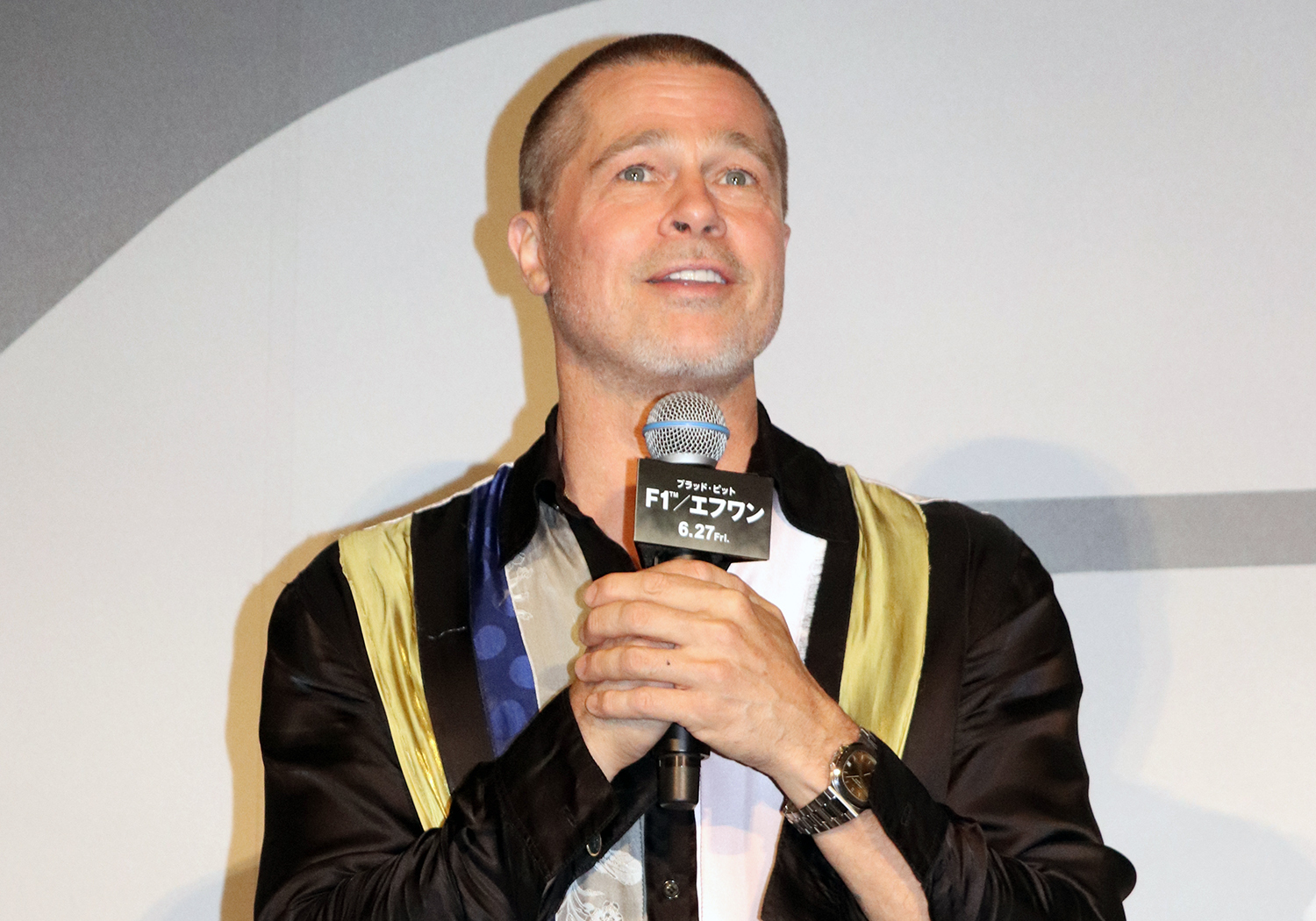 パ*ー様 Brad Pitt ブラピ直筆サイン入り　F1 舞台挨拶限定　フライヤ maxresdefault.jpg