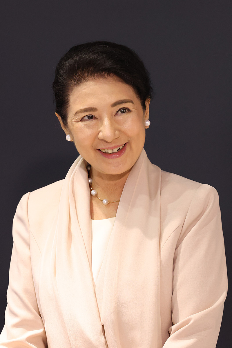 関西万博開幕式にご臨席され、公務にあたられる皇后雅子さま