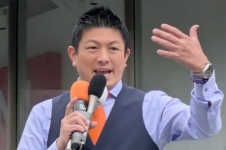 参政党代表・神谷宗幣氏の肖像（都議選躍進の背景にある人物）
