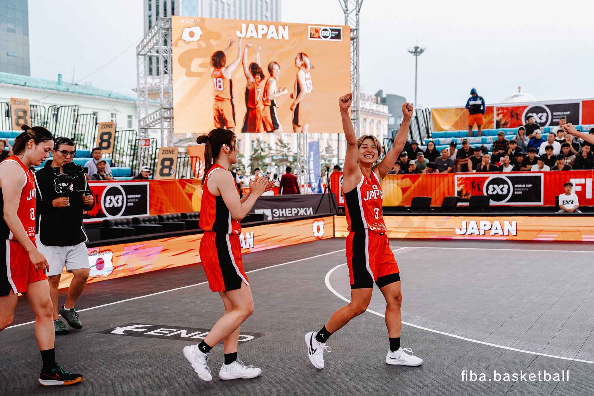 女子日本代表、粘り勝ちでプレーイントーナメント進出決定！高橋