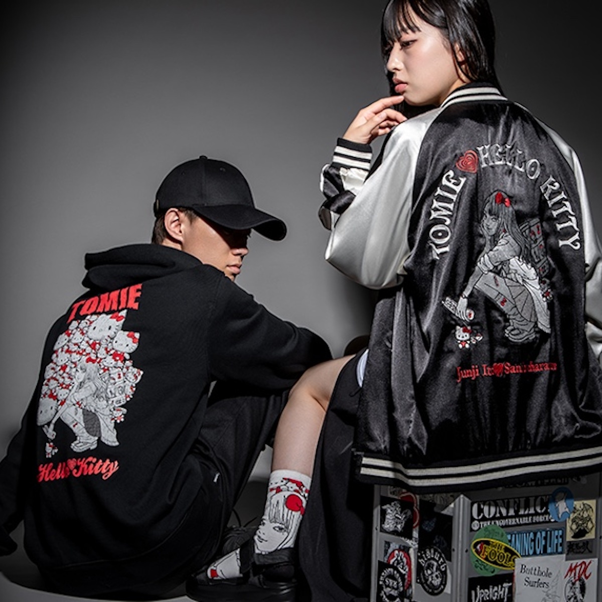 伊藤潤二×サンリオキャラクターズ-ラメTシャツ-ギャル富江