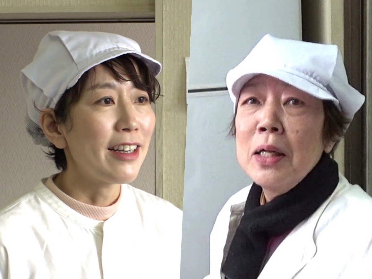 松澤製麺所の店頭に並べられた出来立ての生麺（きしめん、中華麺、そば）
