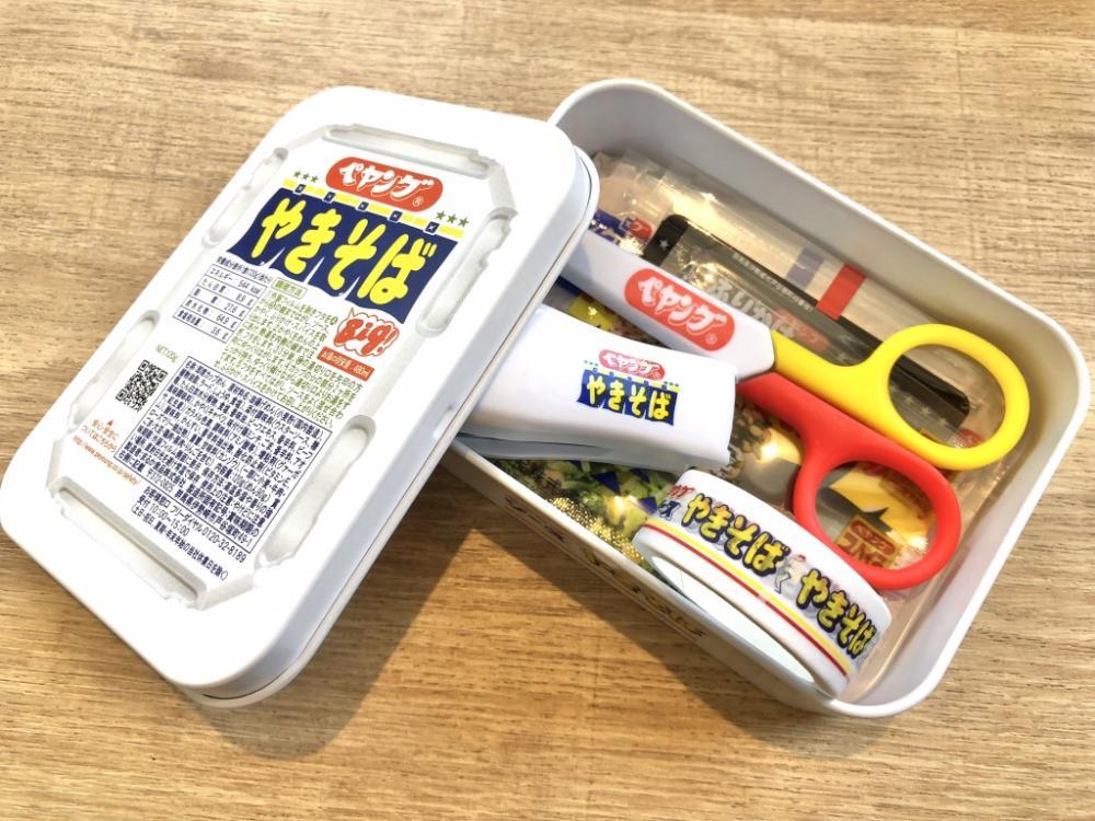 希少 非売品 ペヤングオリジナル スクウェアちゃぶ台 ソース