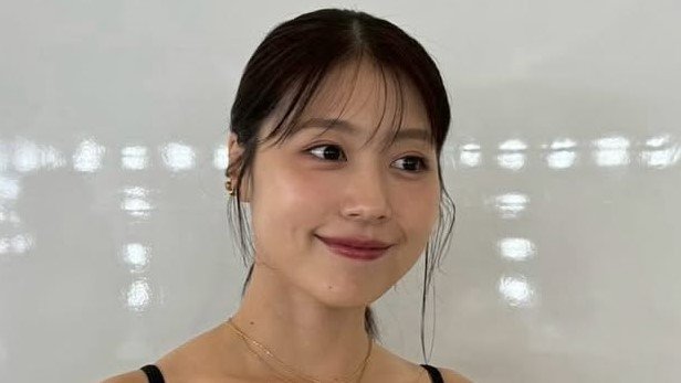 有村架純、美デコルテ際立つ夏のキャミ姿が話題に