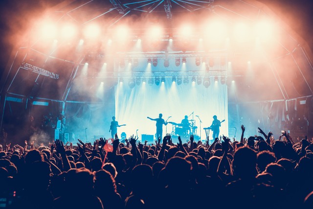日本のメタルコアバンド、Crossfaithメンバーのライブ写真 解雇されたDaiki氏を含む