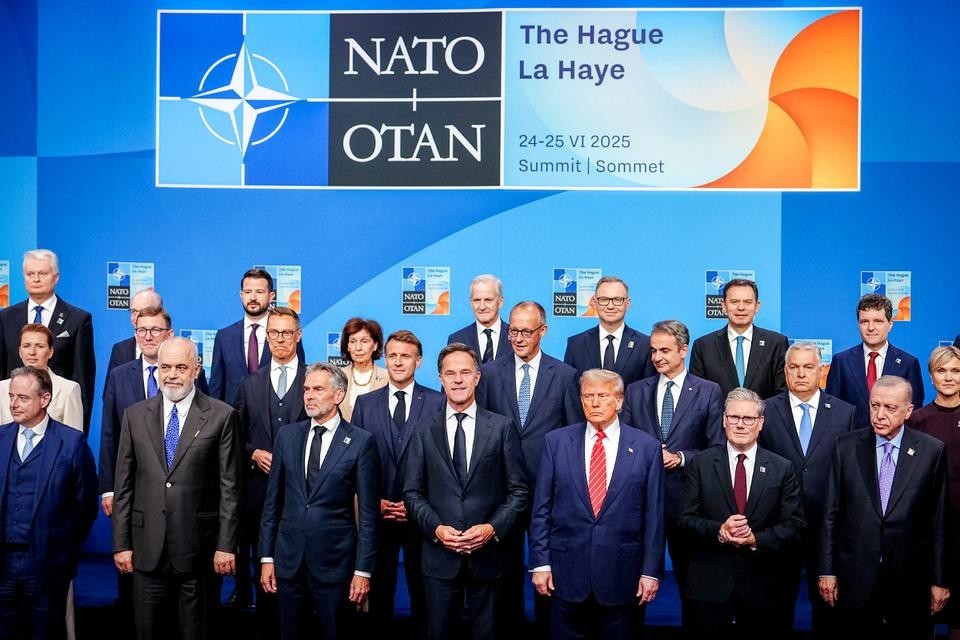 2024年6月25日にオランダで開催されたNATO首脳会議。加盟国は国防費のGDP比5%目標で合意した。